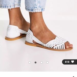 Leather woven flat sandals